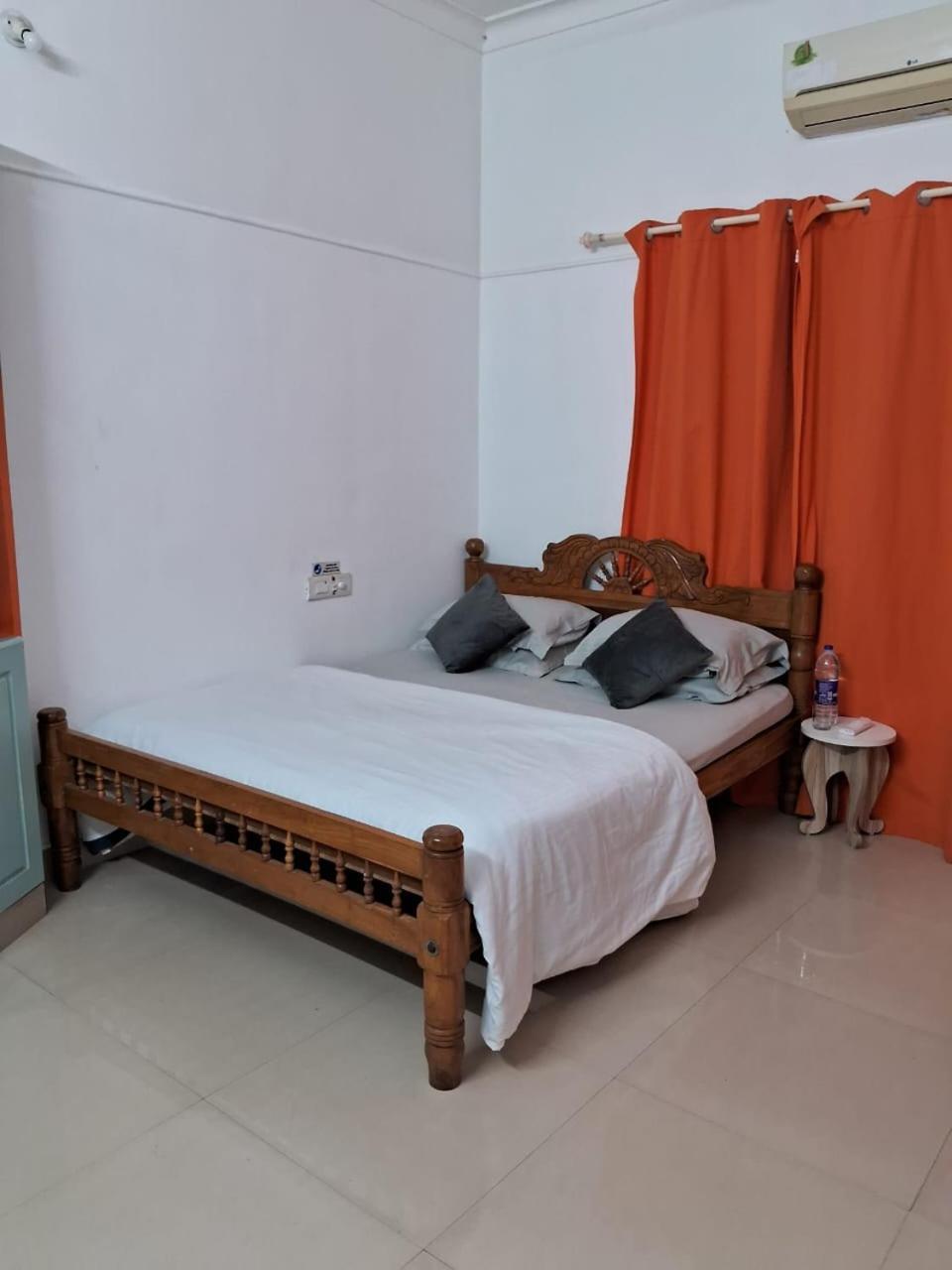 Orange Valley Homestay Thiruvananthapuram Ngoại thất bức ảnh